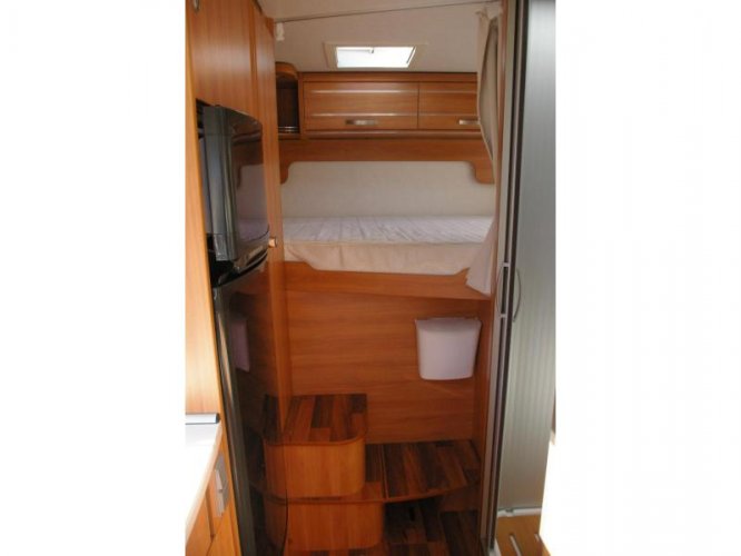 Hymer Exsis-I 504 EX Dwarsbed, XXL Garage  foto: 13