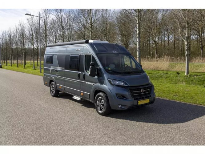 Adria Twin 640 SLX enkele lengte bedden  hoofdfoto: 1