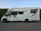 Chausson 718 XLB Queensbed Hefbed Luifel  foto: 3