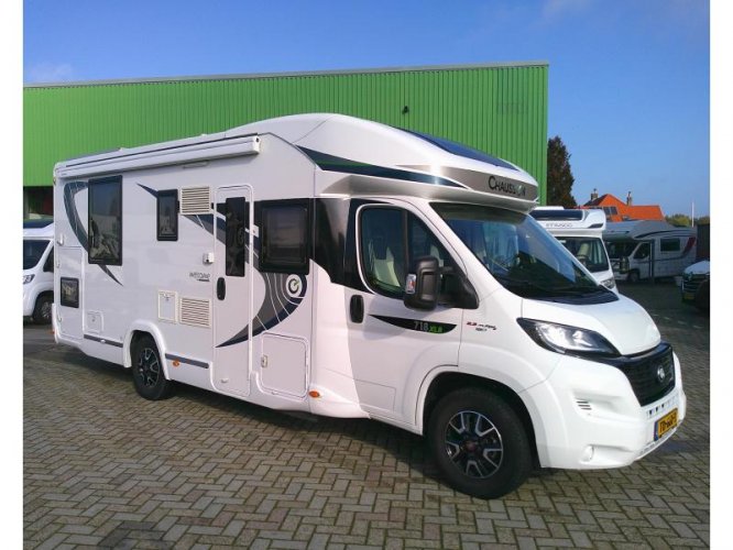 Chausson Welcome 718 XLB zonnepanelen 