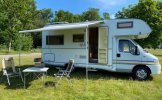 Eura Mobil 5 pers. Rent an Eura Mobil motorhome in Noordwijk? From €121 pd - Goboony photo: 2