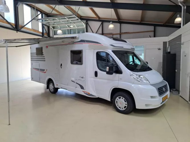 Hymer Carado 448 Automaat Enkele Bedden  hoofdfoto: 1