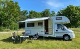 Eura Mobil 5 pers. Rent an Eura Mobil motorhome in Noordwijk? From €121 pd - Goboony photo: 3