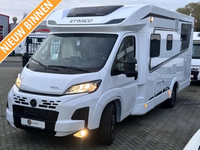 Hymer Etrusco 6900 SB Nieuw voor prijs gebruikt  hoofdfoto: 1