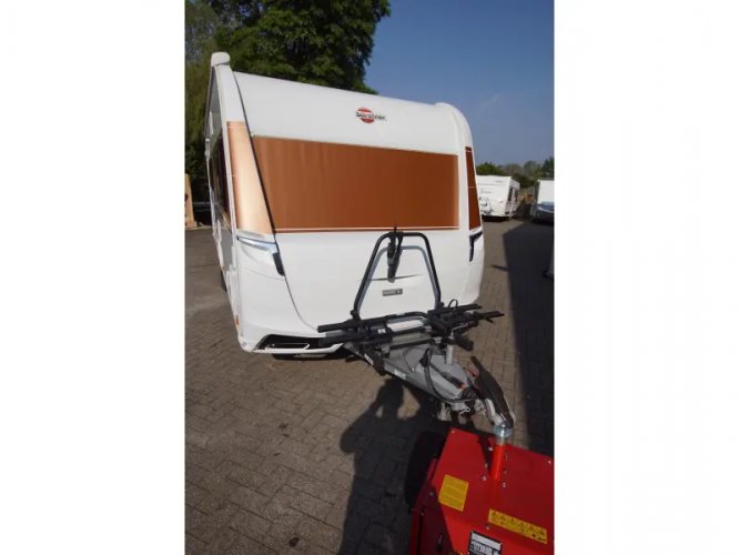 Bürstner Averso Harmony Line 520 TK mover, tent, stapelb 