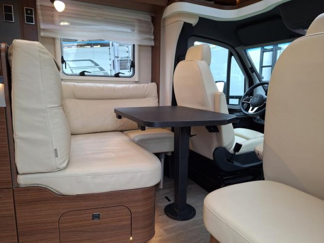 Hymer BMC-T 680 - ZEER EXCLUSIEF+LITHIUM  foto: 12