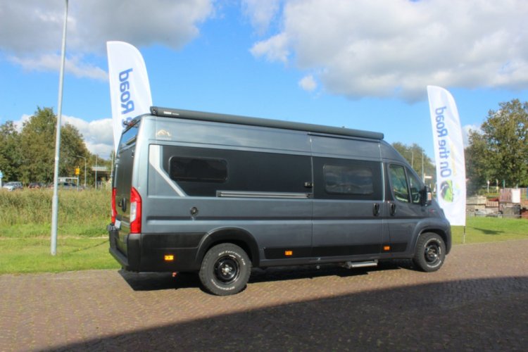 Mooveo Van 63 EB  Fiat Bus-camper, Motor -airco, Halve-dinette,  2 Draaistoelen, Enkele-bedden, Bj. 2019 Marum (Groningen) foto: 35