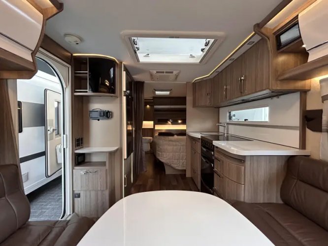 Kabe Royal 630 TDL KS, compleet met opties!  foto: 6