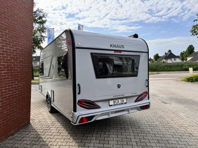 Knaus Sudwind 60 Years 460 EU Red Edition 