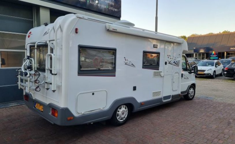 Fiat 4 pers. Rent a Fiat camper in Heemskerk? From € 97 pd - Goboony photo: 1