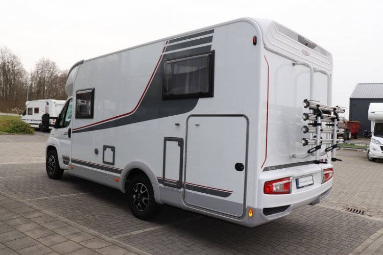 De Element T 668 G uit de stal van LMC lengte bedden compact 6.99 m collectie 2021 (63  foto: 7