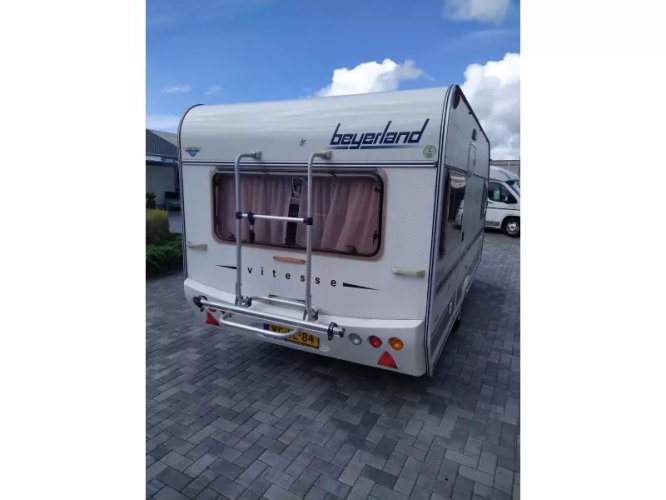 Beyerland Beyerland 466 B Z.G.O.H. B.J 2002 