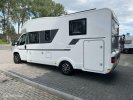 Adria Coral 600SL Axxes Single Beds Flat Floor Awning Panoramic Roof photo: 4