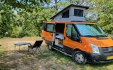Ford 4 pers. Louer un camping-car Ford à Heemskerk ? A partir de 80 € par jour - Goboony photo : 4