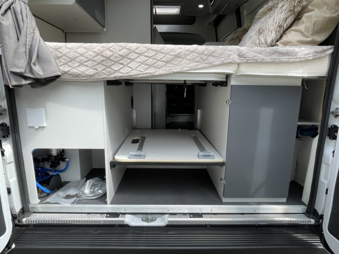 Adria FONT VENDOME RANDO VAN BREEDTEBED DUCATO 8 5.99M  foto: 21