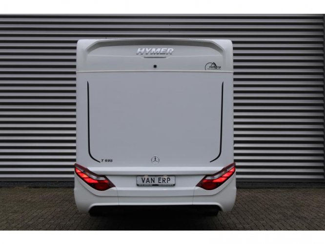 Hymer T695 S Mercedes Queensbed 190PK  foto: 20