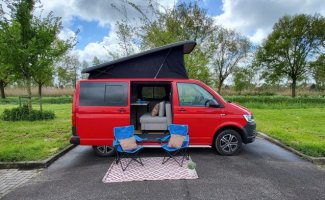 Volkswagen 4 pers. Volkswagen camper huren in Stolwijk? Vanaf € 85 p.d. - Goboony