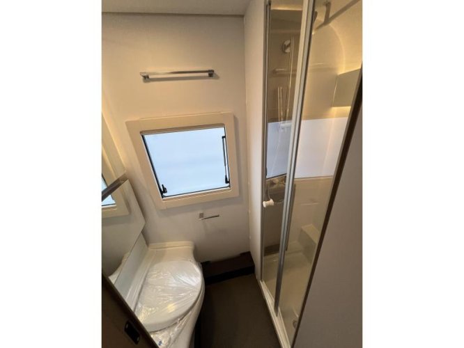 Adria Alpina 663 PT  foto: 17