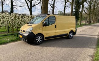 Renault 2 pers. Louer un camping-car Renault à Utrecht ? À partir de 53 € par jour - Goboony