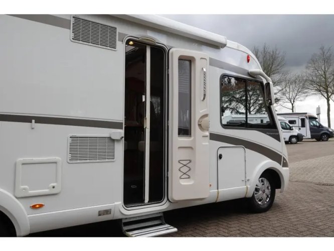 Hymer B 698 Queensbed  foto: 10