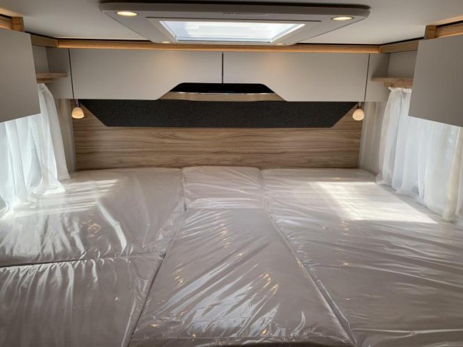 Hymer Exsis-T 580 Pure - automaat  foto: 13