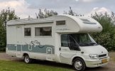 Ford 6 Pers. Einen Ford-Camper in Sliedrecht mieten? Ab 133 € pro Tag - Goboony-Foto: 1