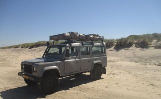 Land Rover 4 pers. Rent a Land Rover camper in Zenderen? From € 165 pd - Goboony