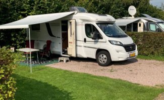 LMC 3 pers. Rent an LMC motorhome in Aalten? From € 127 pd - Goboony