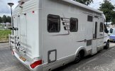 Hymer 3 pers. Rent a Hymer motorhome in The Hague? From € 93 pd - Goboony photo: 2