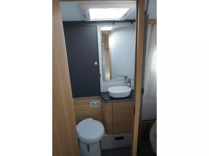 Adria Coral Axess 650 DC 165PK/40H/Leder/Airco  foto: 10