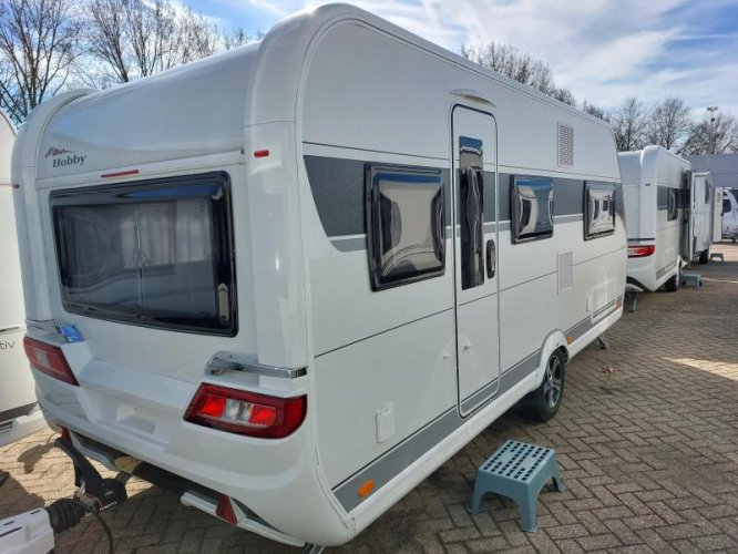 Hobby Maxia 495 UL Free cassette awning+mover photo: 1