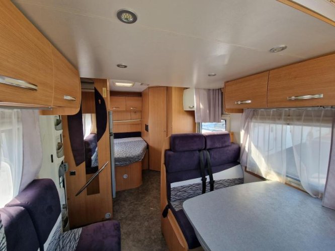 Challenger Genesis 36 fransbed hefbed  foto: 10