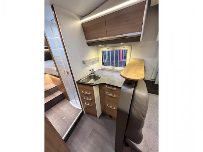 Adria Matrix Axess 670 SL Super nette camper!  foto: 12