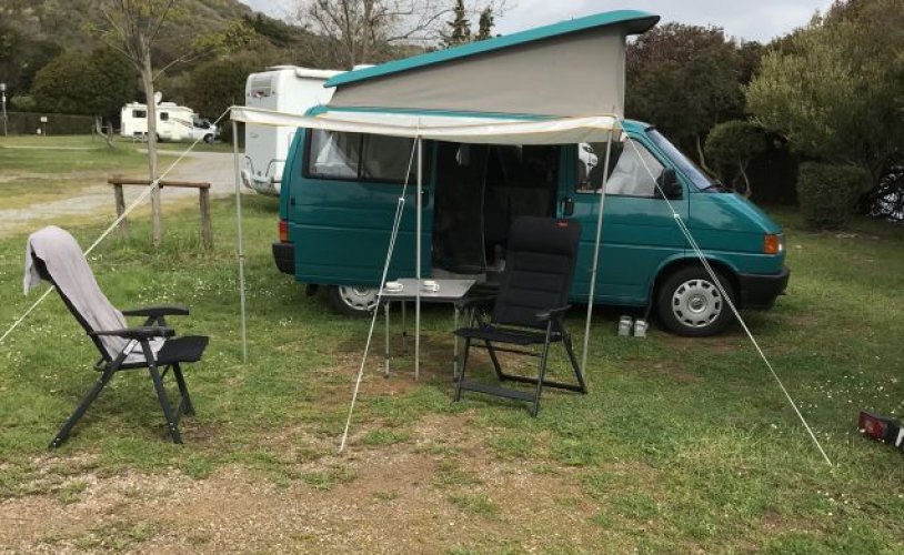 Westfalia 2 pers. Rent a Westfalia motorhome in Rheden? From € 81 pd - Goboony photo: 1