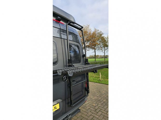 Hymer Free 600 S * Mercedes 9G automaat * hefdak foto: 19