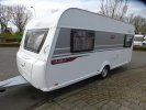 LMC Musica 470 E mover and awning photo: 4