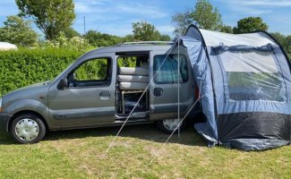 Renault 2 pers. Rent a Renault camper in Grathem? From €55 per day - Goboony