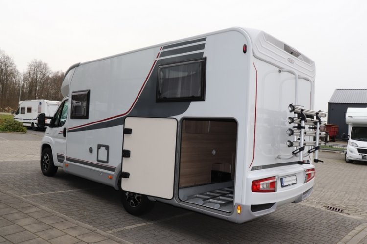 De Element T 668 G uit de stal van LMC lengte bedden compact 6.99 m collectie 2021 (63  foto: 8