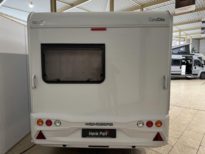 Weinsberg CaraCito 390 QD dwarsbed / airco 