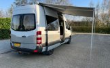Mercedes Benz 2 pers. Rent a Mercedes-Benz camper in Heeten? From € 73 pd - Goboony photo: 3