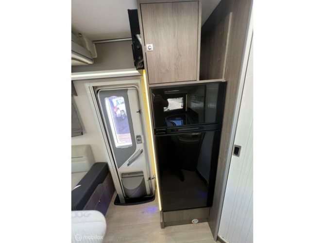 Chausson Titanium 640 xxl paviljoenbed en automaat foto: 17