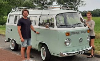 Volkswagen 2 pers. Rent a Volkswagen campervan in Hengevelde? From € 145 pd - Goboony