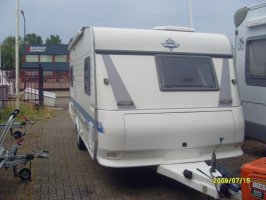 Hobby Excellent 495 UFE met MOVER 