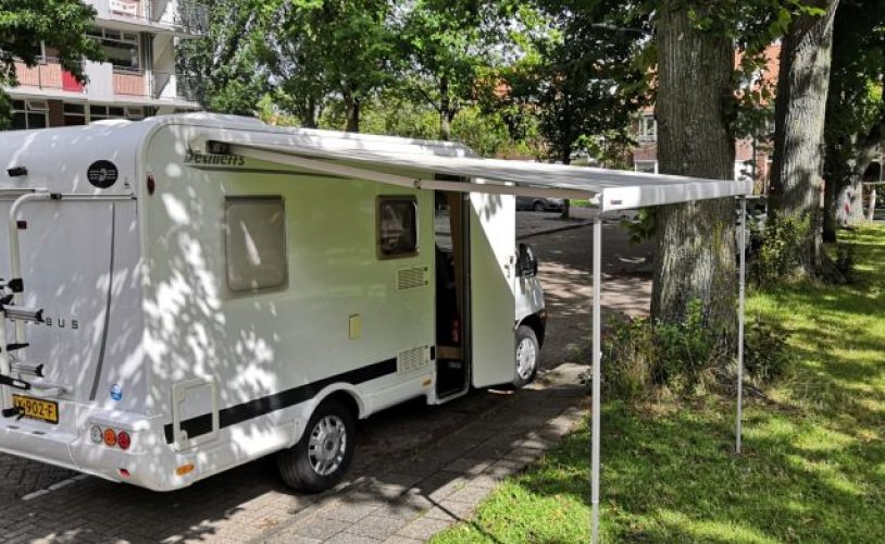 Fiat 3 pers. Louer un camping-car Fiat à Haarlem ? À partir de 61 € par jour - Goboony photo : 1