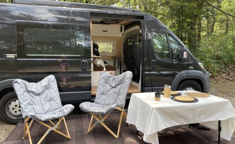 Fiat 4 pers. Rent a Fiat camper in Amersfoort? From € 115 pd - Goboony photo: 0
