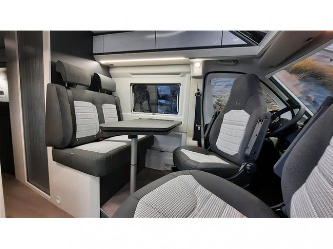 Adria Twin Supreme 640 SLB foto: 1