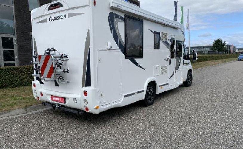 Chausson 4 pers. Chausson camper huren in Zwolle? Vanaf € 99 p.d. - Goboony