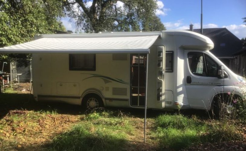 Chausson 3 pers. Chausson camper huren in Goirle? Vanaf € 80 p.d. - Goboony