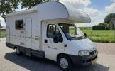 Roller Team 5 pers. Rent a Roller Team camper in Purmerend? From € 84 pd - Goboony photo: 4