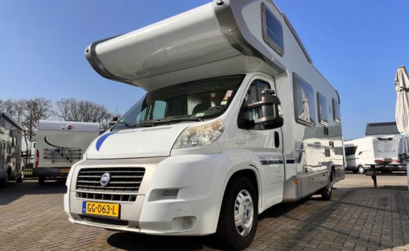 Knaus 6 pers. Want to rent a Knaus camper in Laren? From €78 pd - Goboony photo: 0